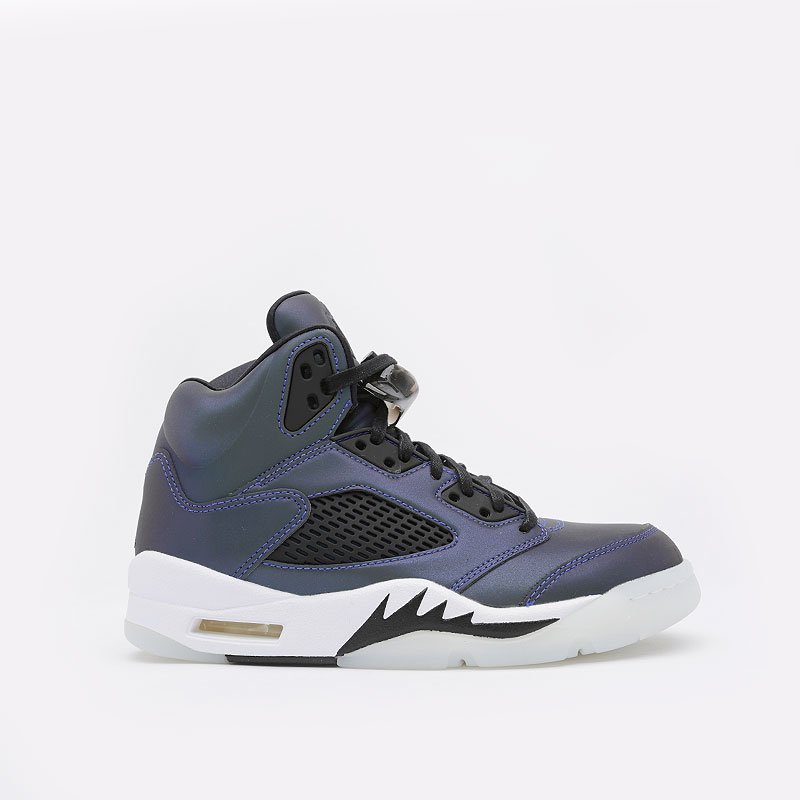 Женские кроссовки Jordan WMNS 5 Retro (CD2722-001)  - цена, описание, фото 1
